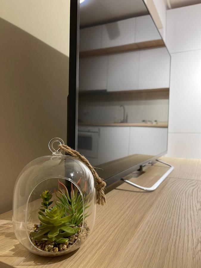 Platinum Luxury Apartment Near Presidential Palace Bucarest Esterno foto